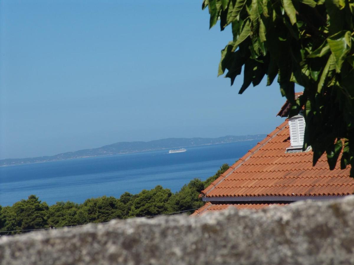 Villa Nefeli Loútsa Exterior foto